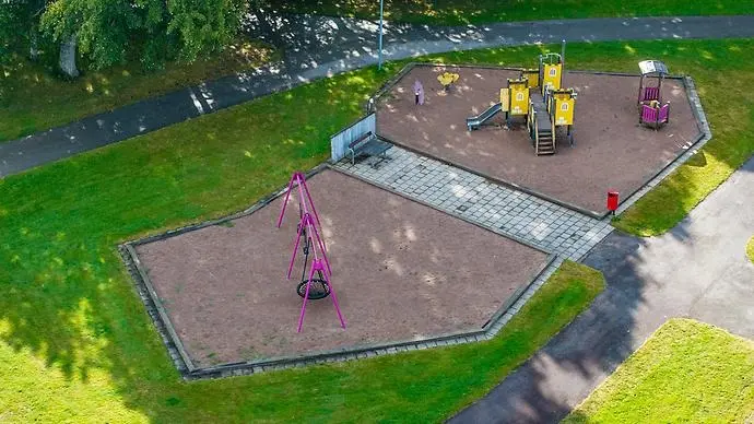 Lekplatsen på Furuhällsvägen