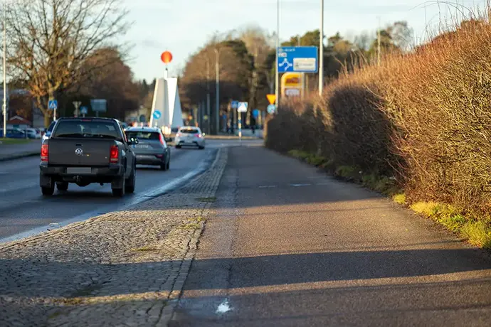 Gång- och cykelbana